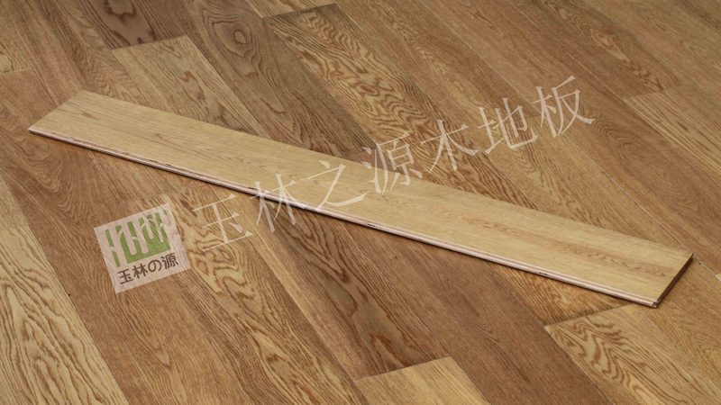 烤漆门与免漆门：厚度背后的秘密**